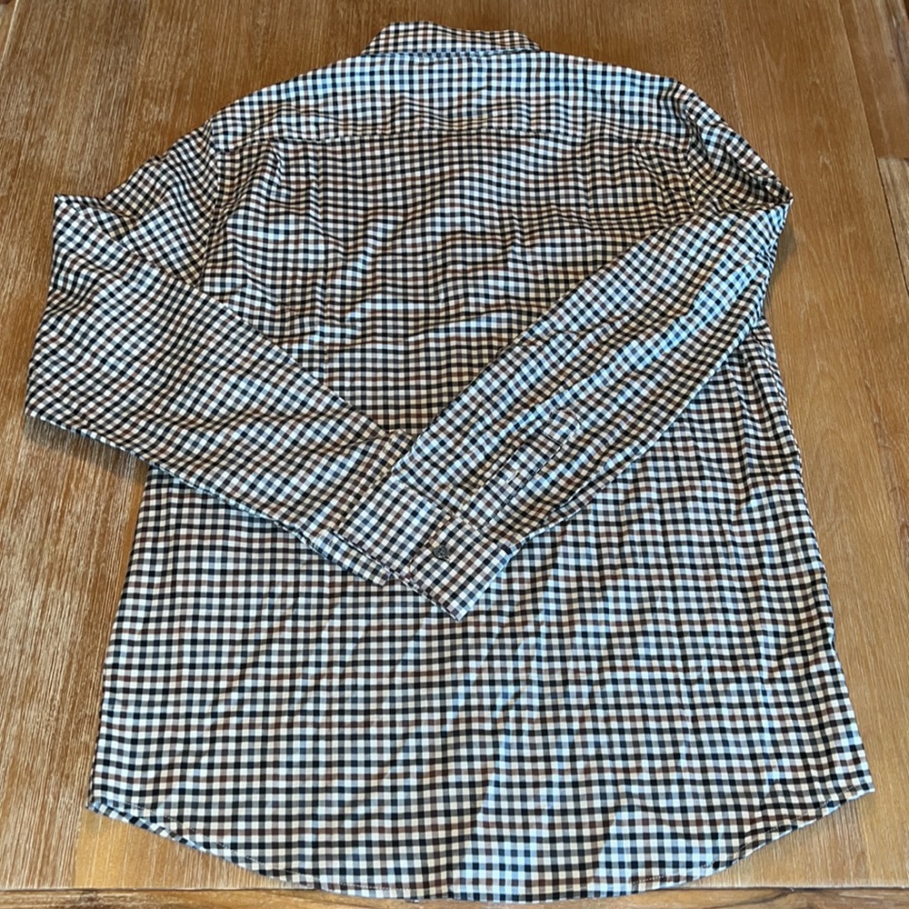Porter&Ash button up. Size L. NWT. - Picture 4 of 4